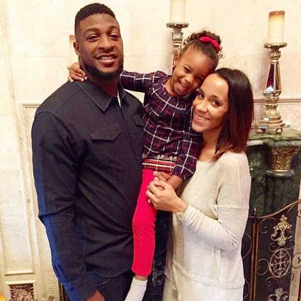 Dashon Goldson enjoying happy time with his wife Ashley North and daughter Charly Goldson