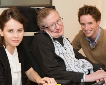 Robert Hawking with father Stephen Hawking and Timothy Hawking
