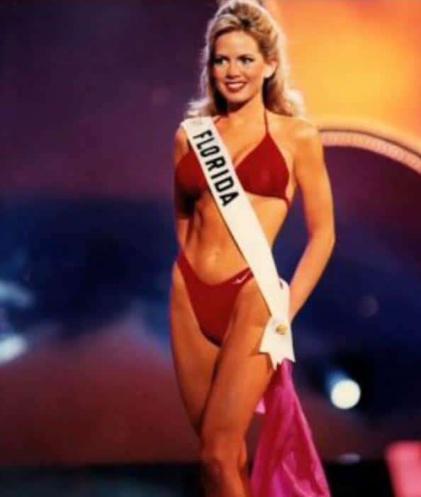 Hot sensational Shannon Bream ranked fourth position in Miss USA in 1995