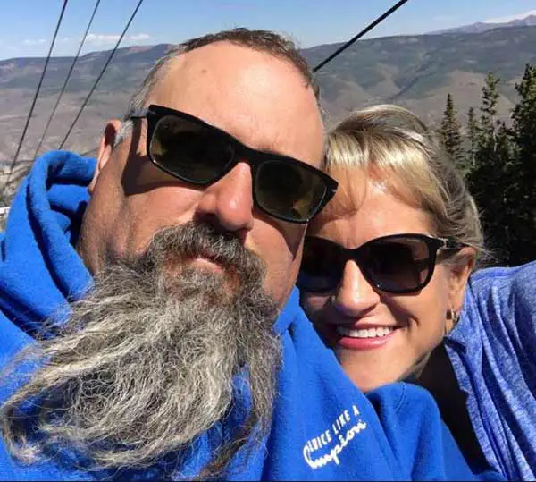 Todd Hoffman with his wife Shawna Hoffman clicking selfie together