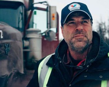 Image of What happened to Darrell Ward on Ice Road Trucker? How did he die?
