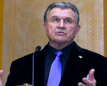 Image of Mike Ditka Net Worth. Meet His Wife Diana Ditka