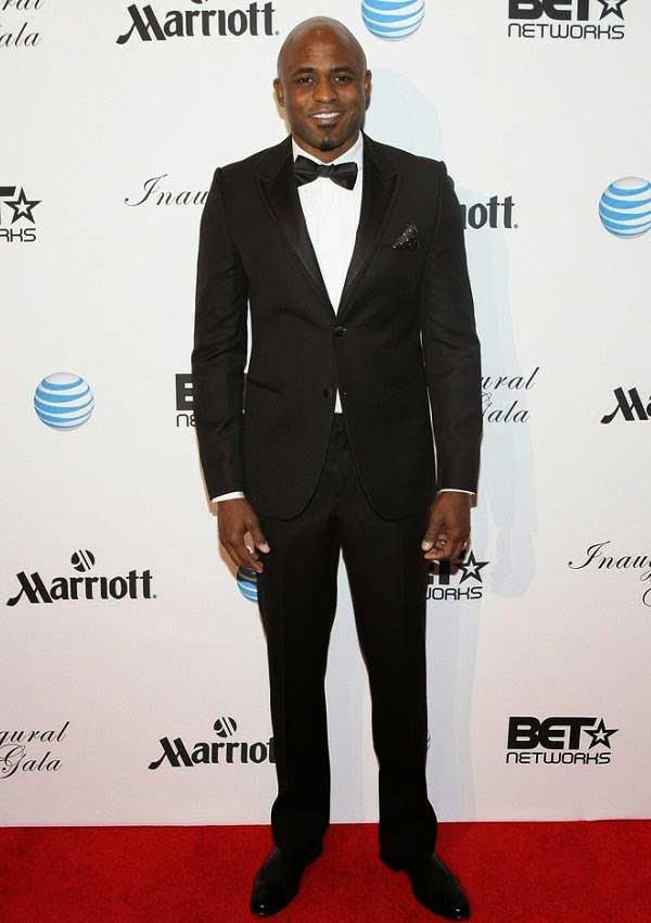 Image of Wayne Brady height