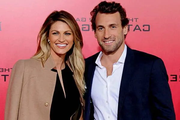 Image of Jarret Stoll with his wife Erin Andrews