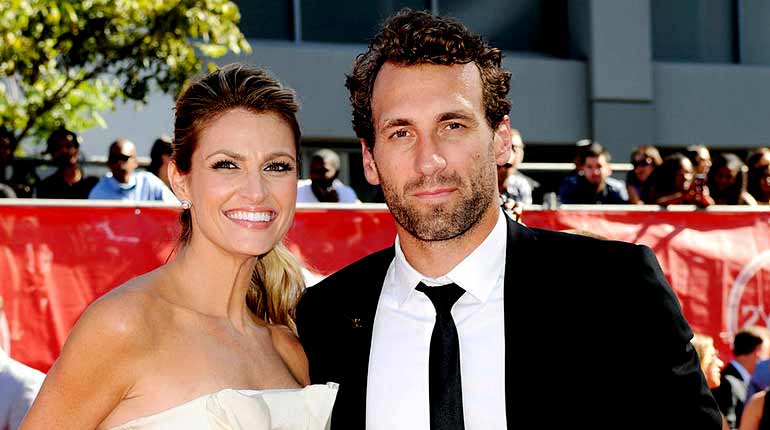 Image of Erin Andrews Is Married to Husband Jarret Stoll. Kids