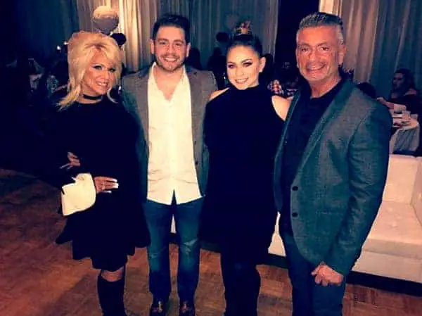 Image of TV Personality Theresa Caputo with her ex-husband Larry Caputo and their kids