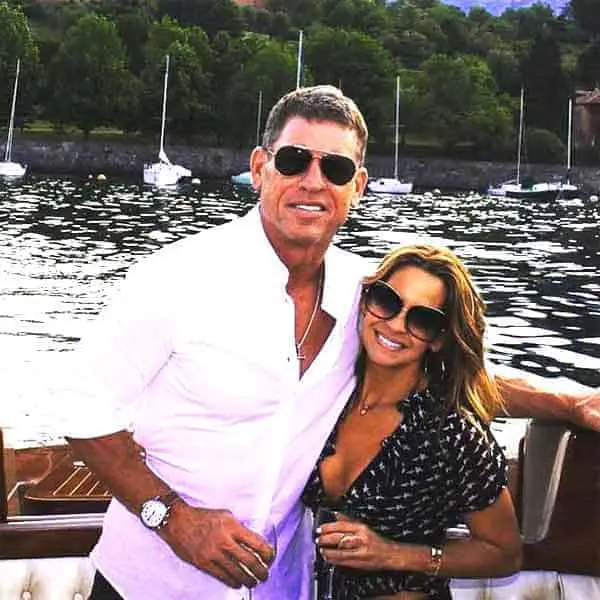 Image of Capa Mooty with her husband Troy Aikman