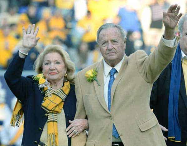 Image of Bobby Bowden with his wife Julia Ann Estock