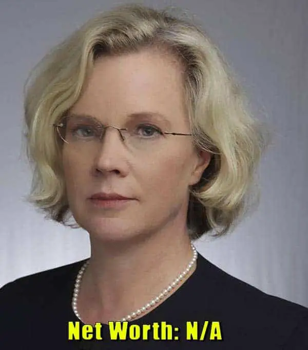 Image of Journalist, Laura Tingle net worth is not available