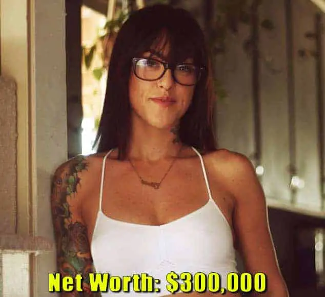 Image of Pawn Star, Olivia Black net worth is $300,000