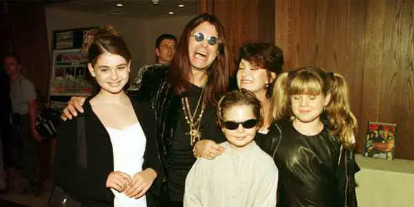 Image of Sharon Osbourne with her kids