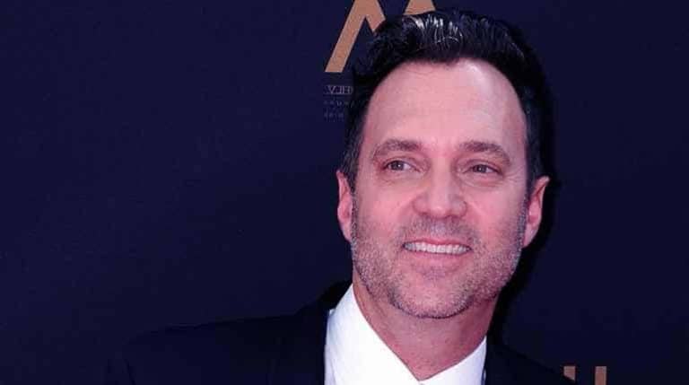 Adam Housley Net Worth, Salary, Wife, Age, Wiki-Bio. - Celebritydig