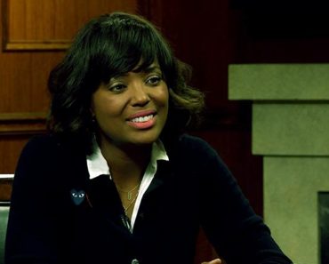 Image of Aisha Tyler Bio, Net Worth, Meet Her Husband and Know Their Married Life
