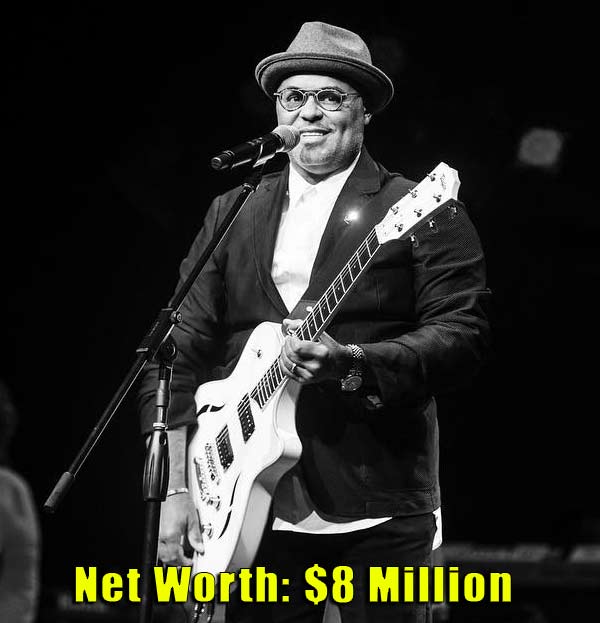 Image of Singer, Isreal Houghton net worth is $8 million