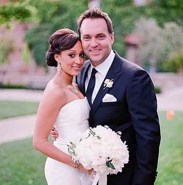 Image of Tamera Mowry with her husband Adam Housley