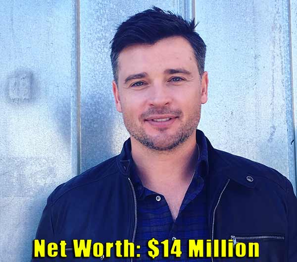 Image of American actor, Tom Welling net worth is $14 million
