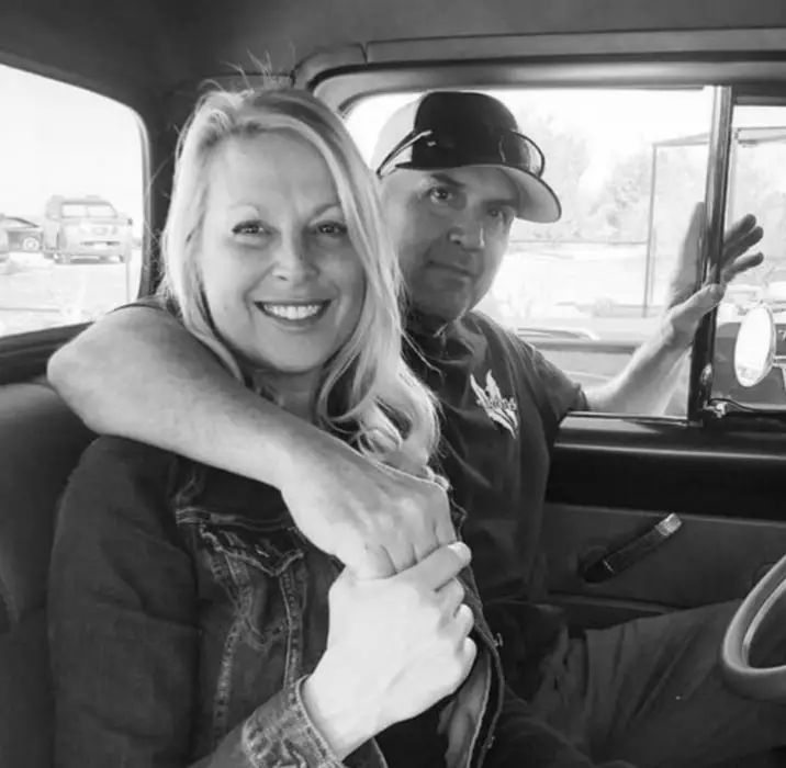 Image of Amanda Martin with her husband