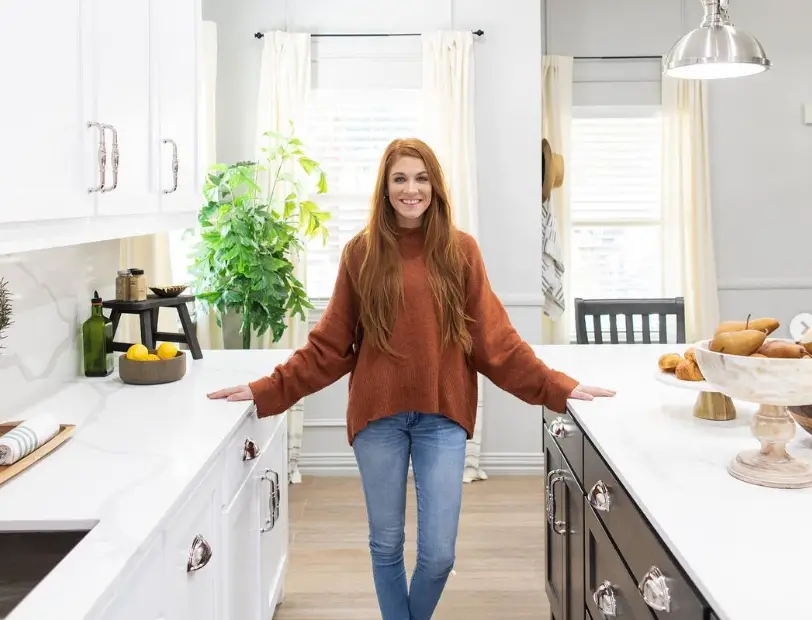 Image of Jenn Todryk in a poolhouse