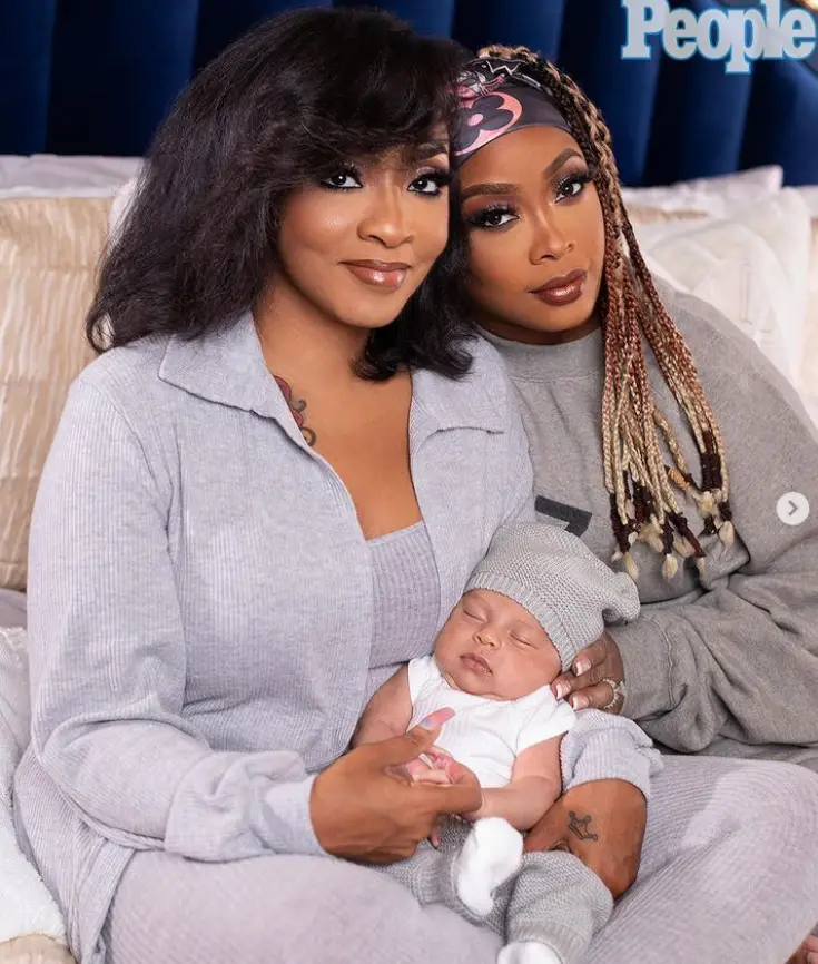 Image of Da Brat with her family