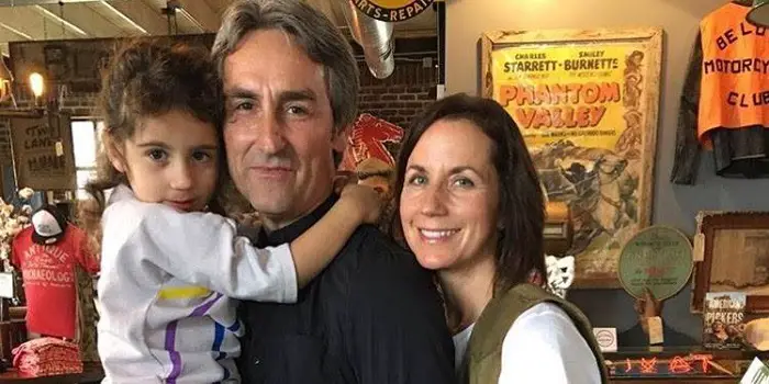 Image of Mike Wolfe with her ex wife and daughter