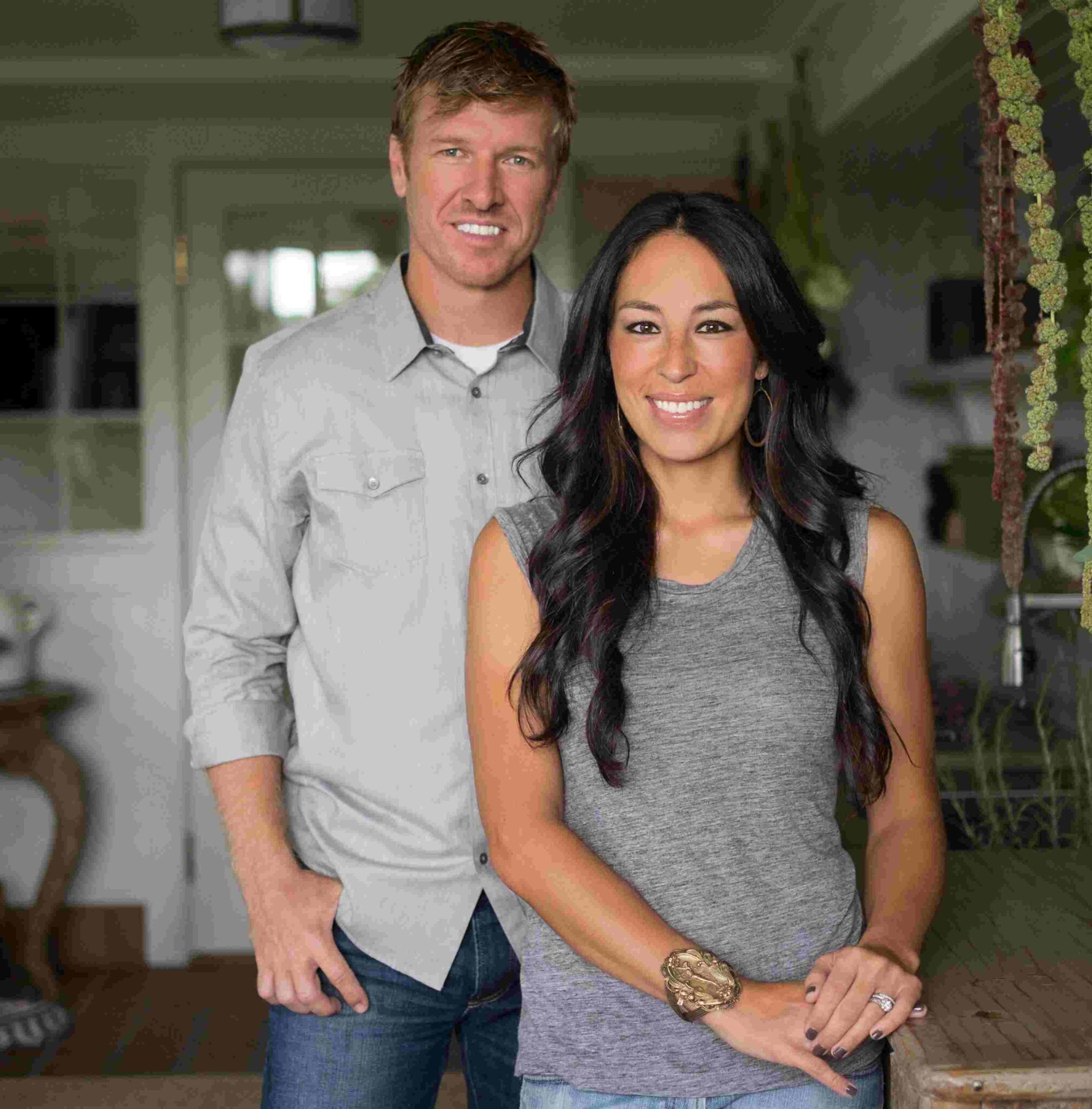 Joanna Gaines Reveals Heartbreaking Confession Admits Her Relationship