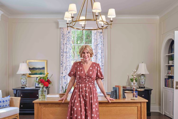 HGTV star Erin Napier shares Exclusive Home Renovation guide, and Fans can’t Stop thanking her.