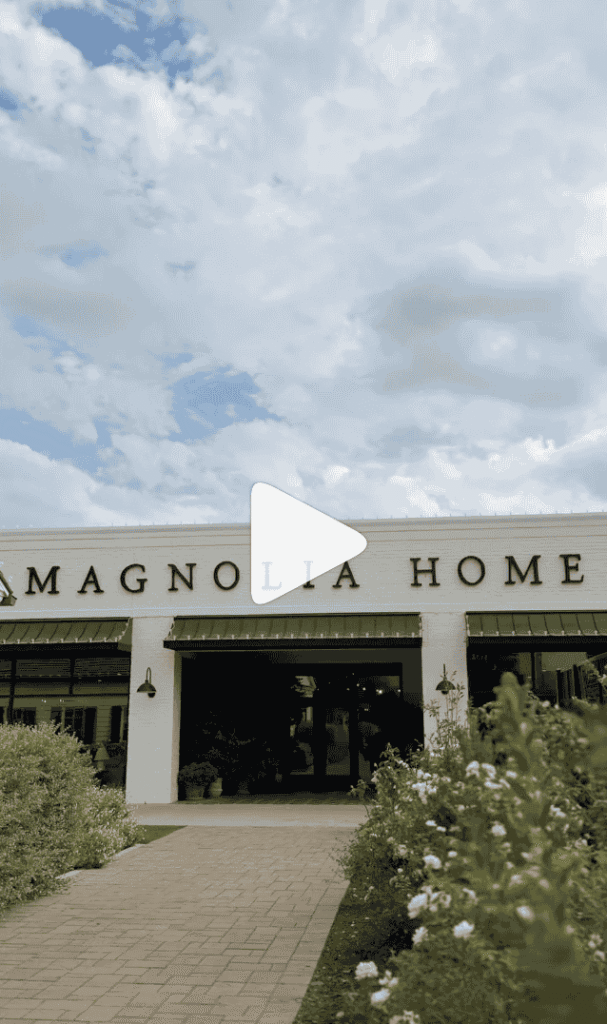 Image of Joanna Gaines Issues Urgent Holiday Alert to Magnolia Fans