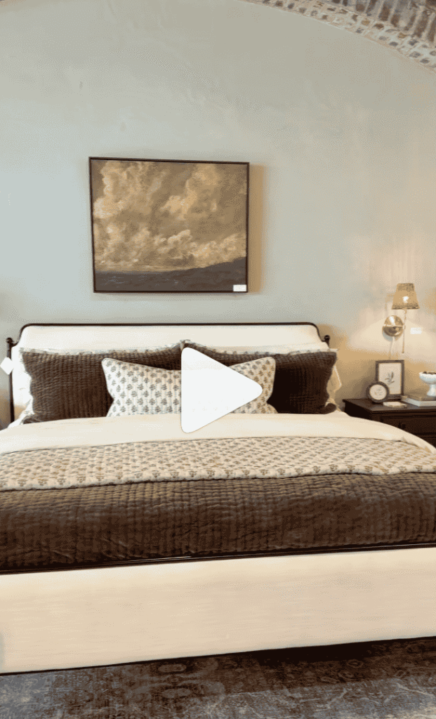 Image of Joanna Gaines Issues Urgent Holiday Alert to Magnolia Fans